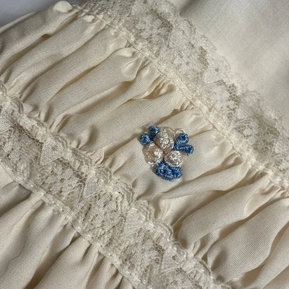 Vintage Baby Bonnet Cream Lace Ruffle Floral Embroidery Ribbon Heart Christening